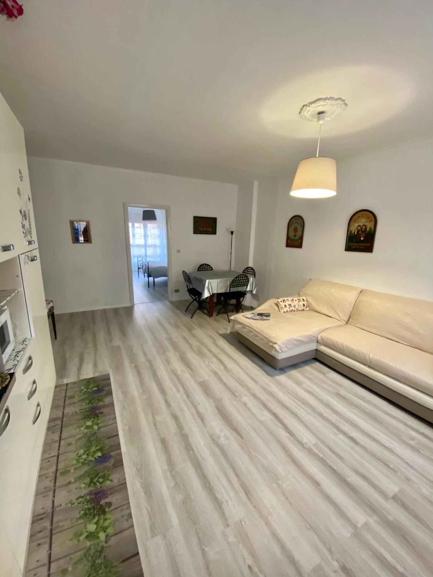אקווי טרמה Appartamento Lella Zona Terme Centro E Vicino Habilita-Villa Igea מראה חיצוני תמונה